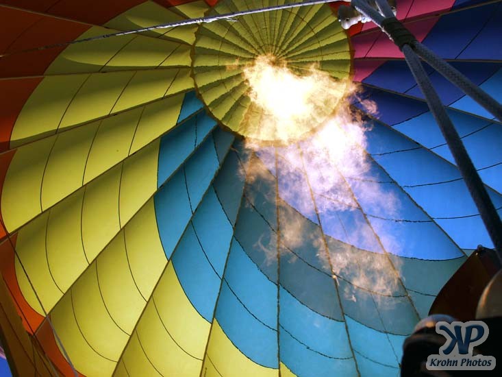 cd130-d35.jpg - Hot air balloons