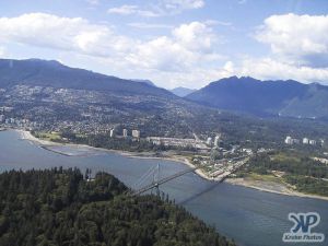 cd01-d19.jpg - Vancouver's Northshore