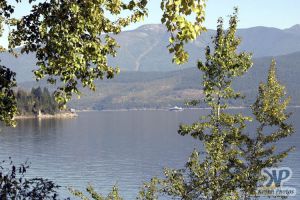 cd72-d01.jpg - Kootenay Lake