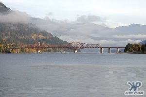 cd73-d08.jpg - Bridge