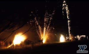 cd20-s29.jpg - Bonfire Night