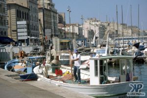 cd25-s33.jpg - Marseilles