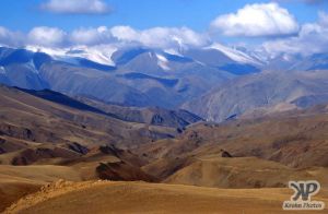 cd65-s28.jpg - Western Mongolia