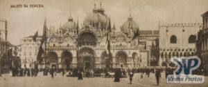 cd2075-pc06.jpg - St. Marks Square