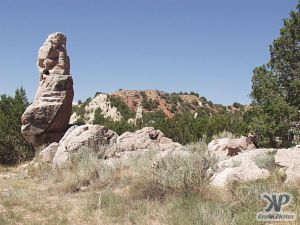 cd32-d15.jpg - Between Santa Fe and Madrid